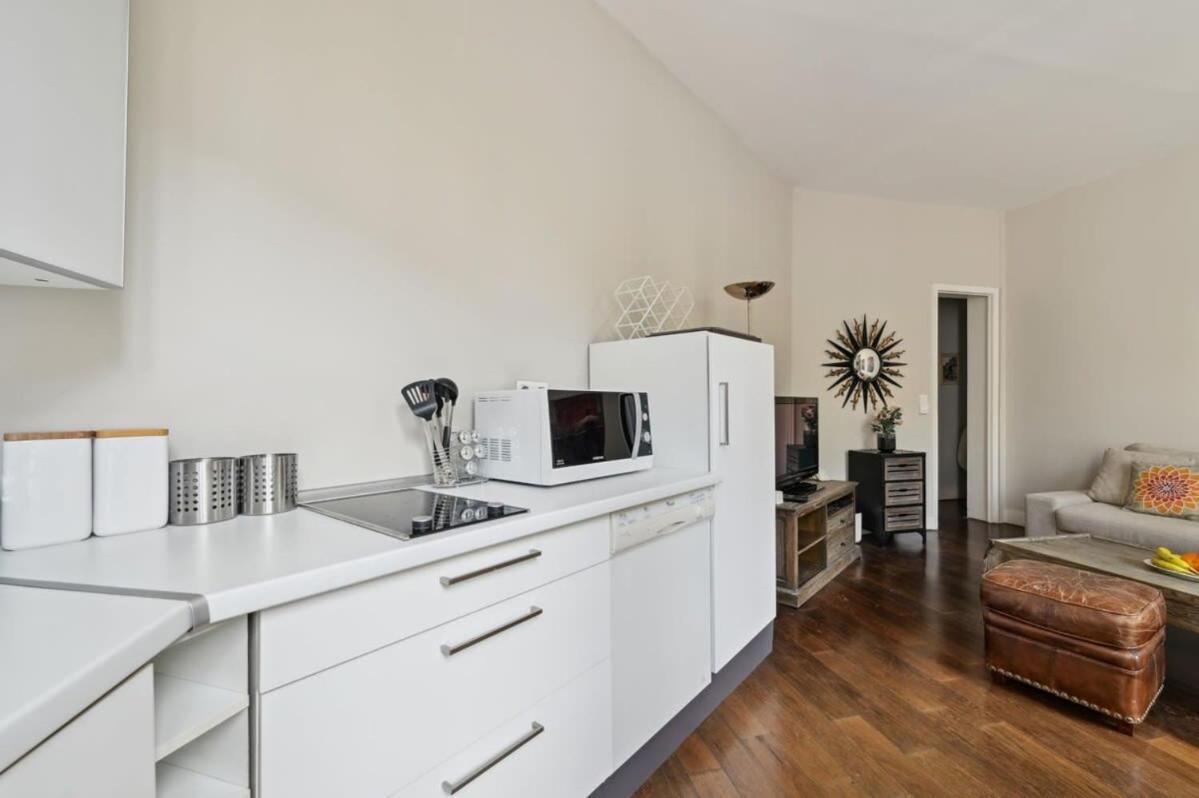 1Br Champs-Elysees - Cityapartmentstay Paris Exterior photo